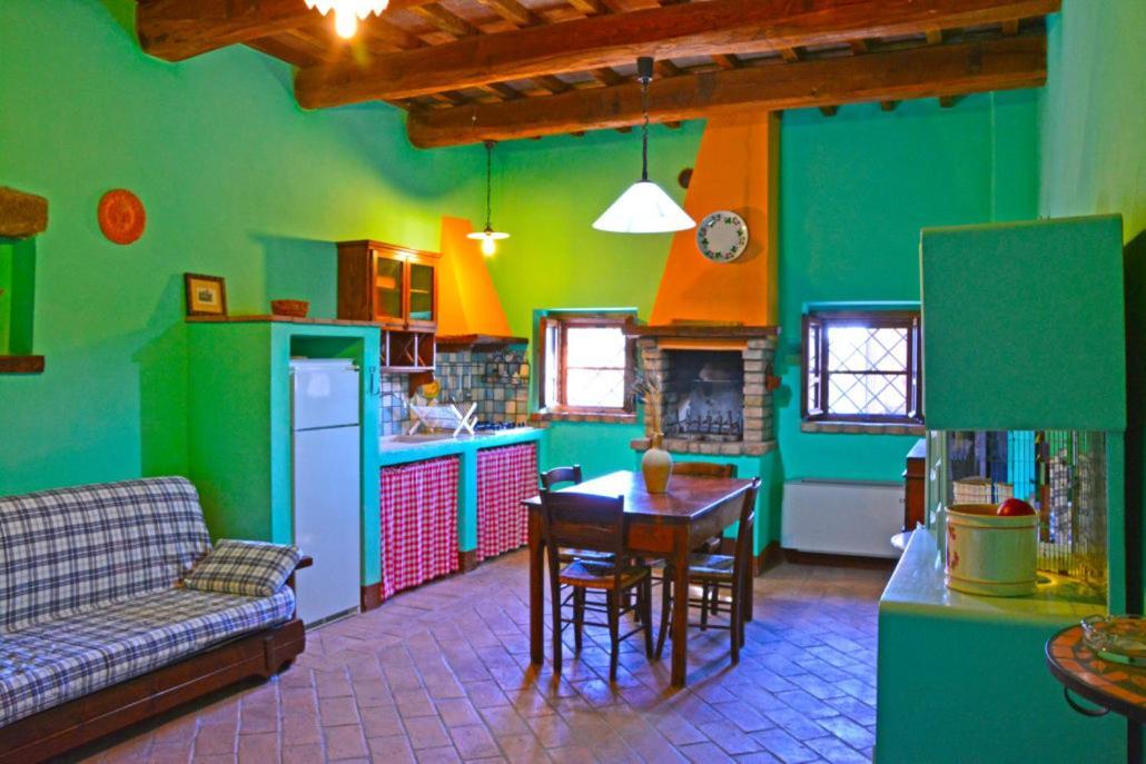 Casale Poggio Colpiccione Passignano sul Trasimeno Exterior foto